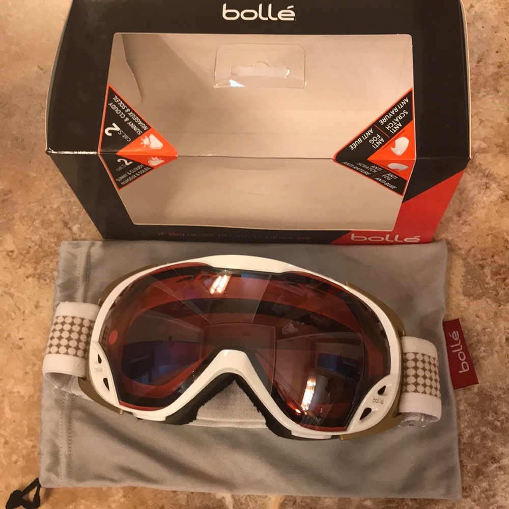 Bollé Duchess White Gold Snowboard Ski Goggles